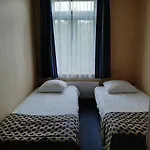 Restaurant Oolderhof Bv فندق 4*