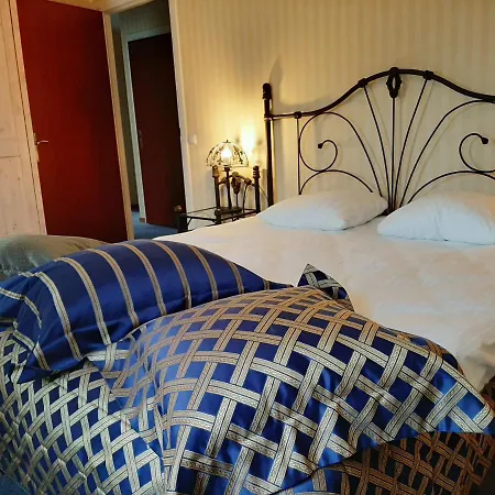 Hotel Restaurant Oolderhof Bv 4*
