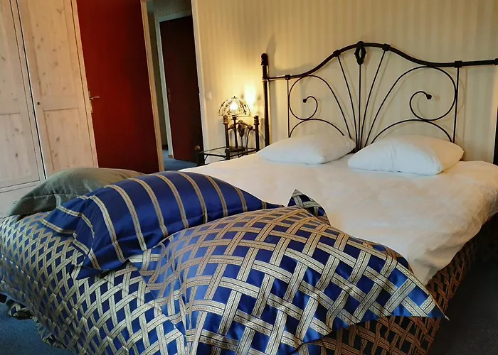 فندق Restaurant Oolderhof Bv 4*