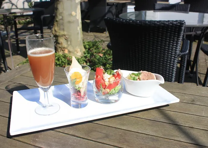 Hotel Restaurant Oolderhof Bv 4*