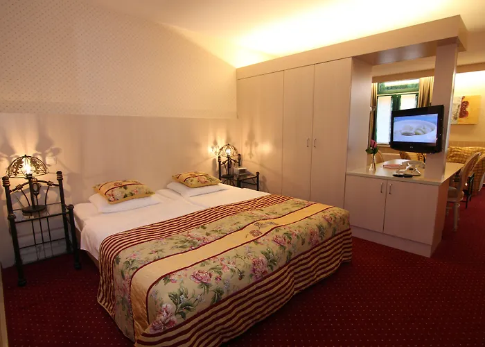 فندق Restaurant Oolderhof Bv 4*