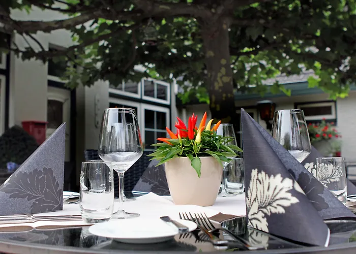 Restaurant Oolderhof Bv فندق 4*