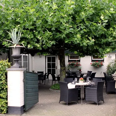 Restaurant Oolderhof Bv 호텔 4*